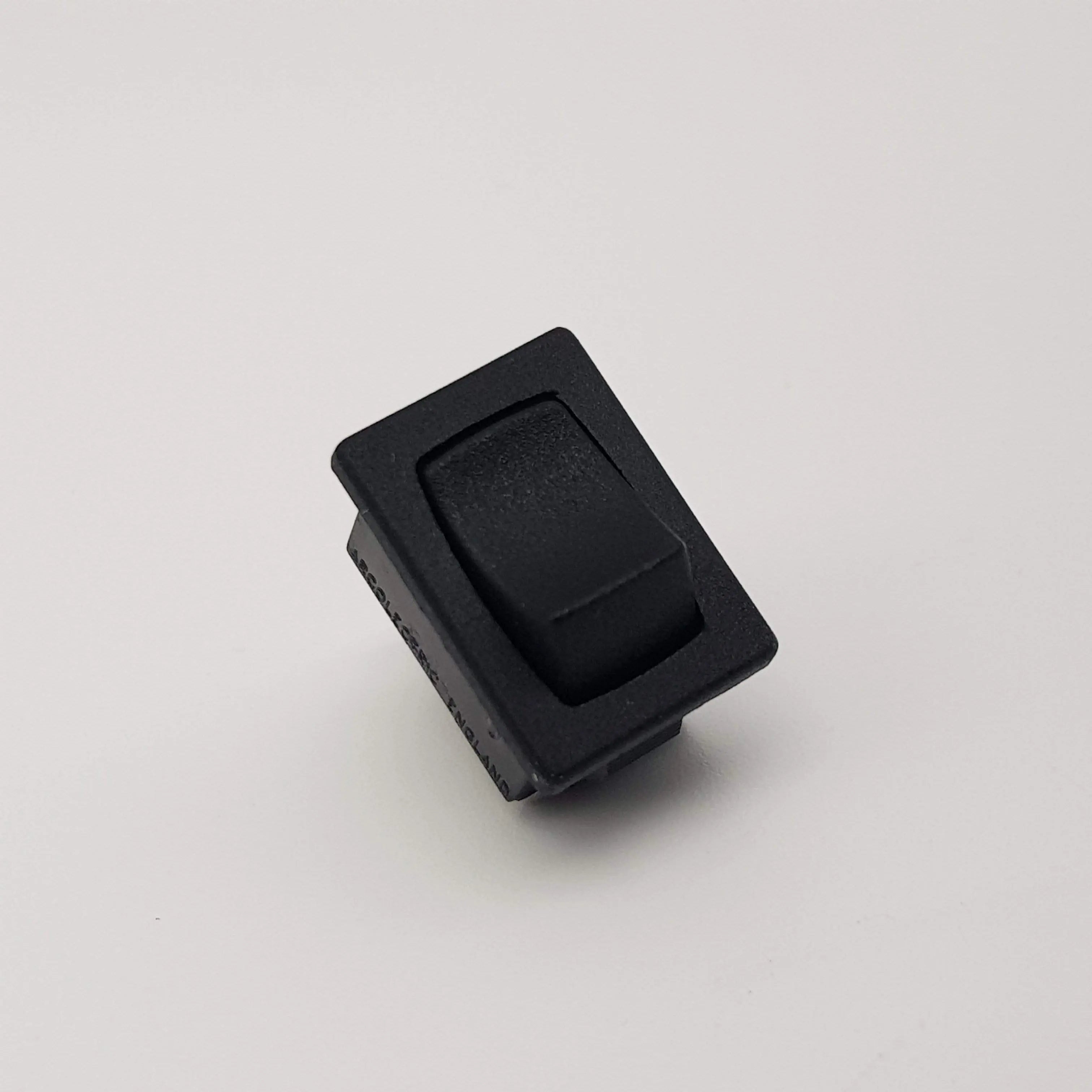 pulsante basculante 6a 1 polo per ferri da stiro MICROMIC