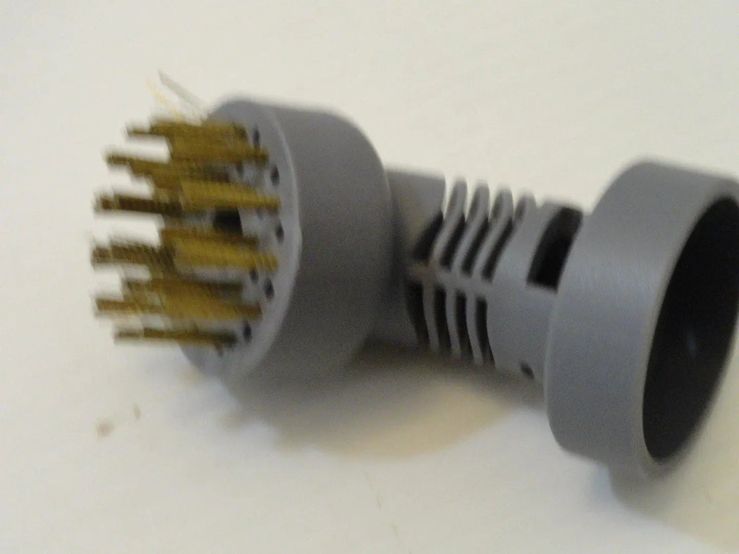 Spazzolino finale con setole semi dure dorate per scopa a vapore Black+Decker FSMH1621 BLACK+DECKER