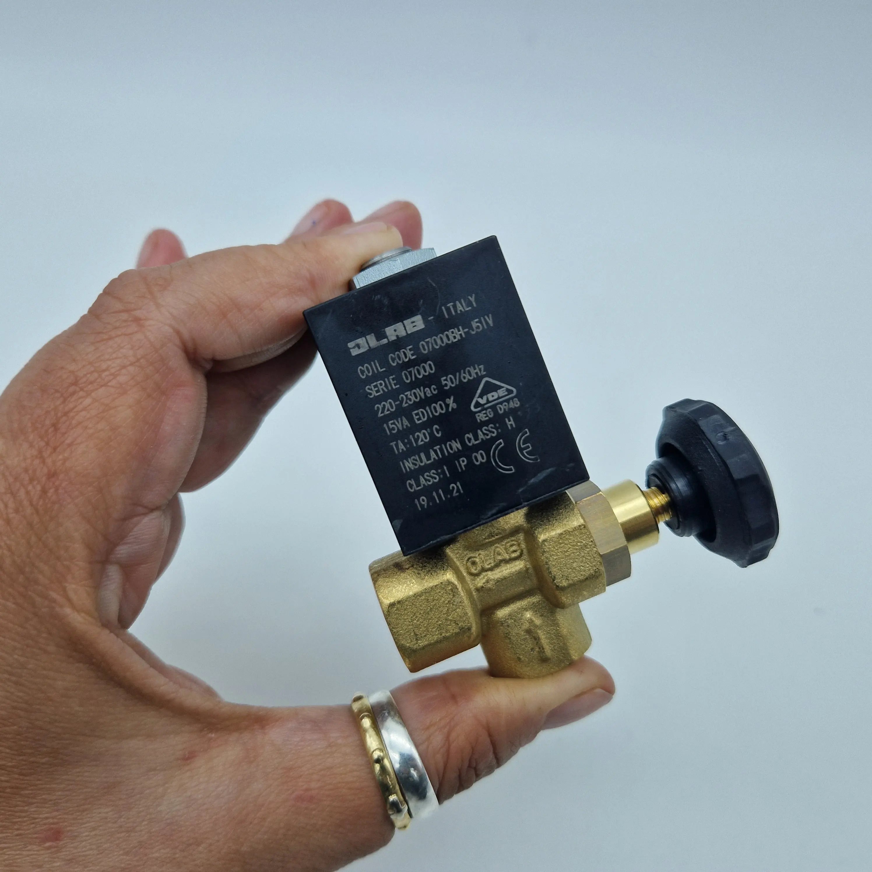 Elettrovalvola vapore OLAB con regolazione 1/4 230V (7000) Ø 2,8mm Prima Prima